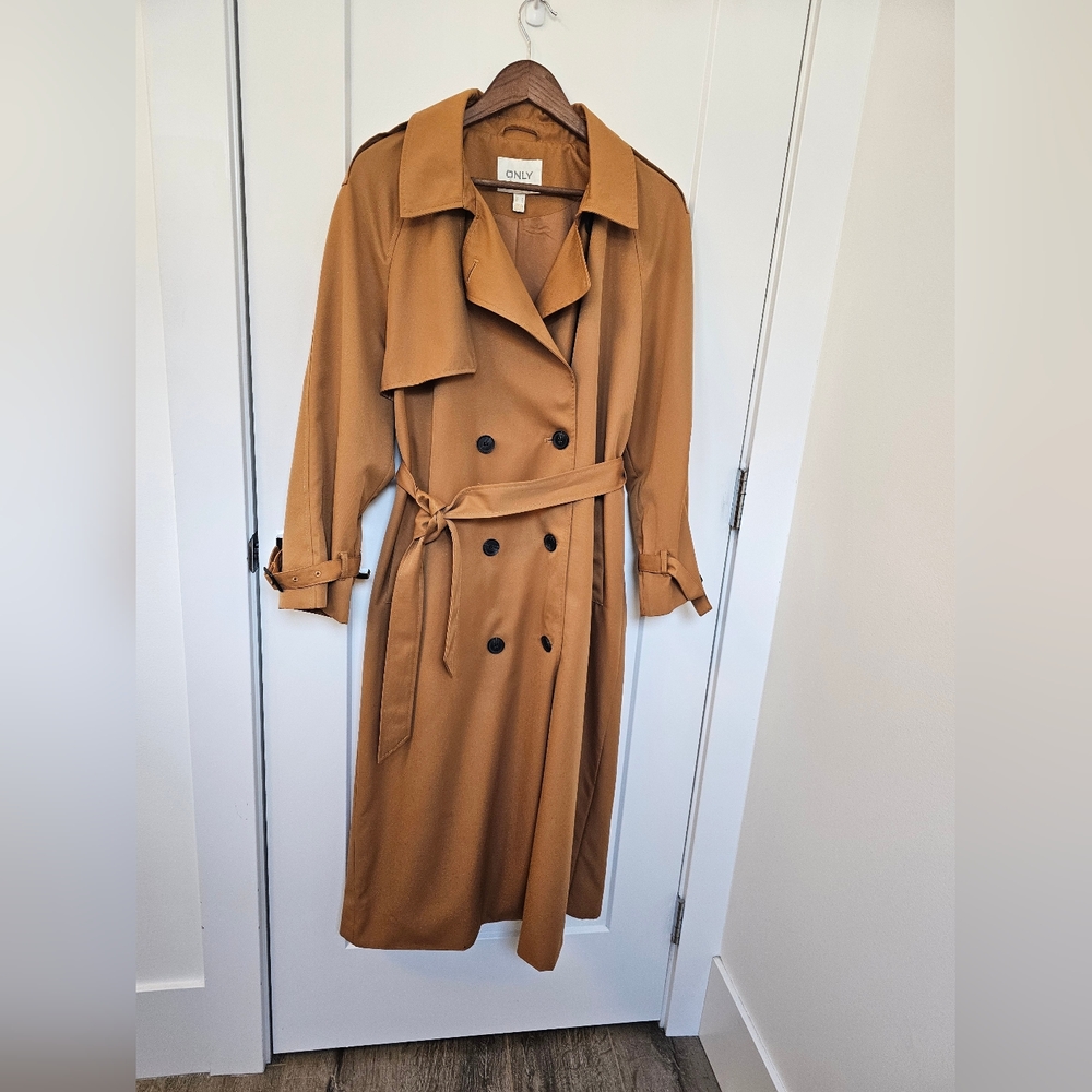Only double breasted Trench Coat, Size S